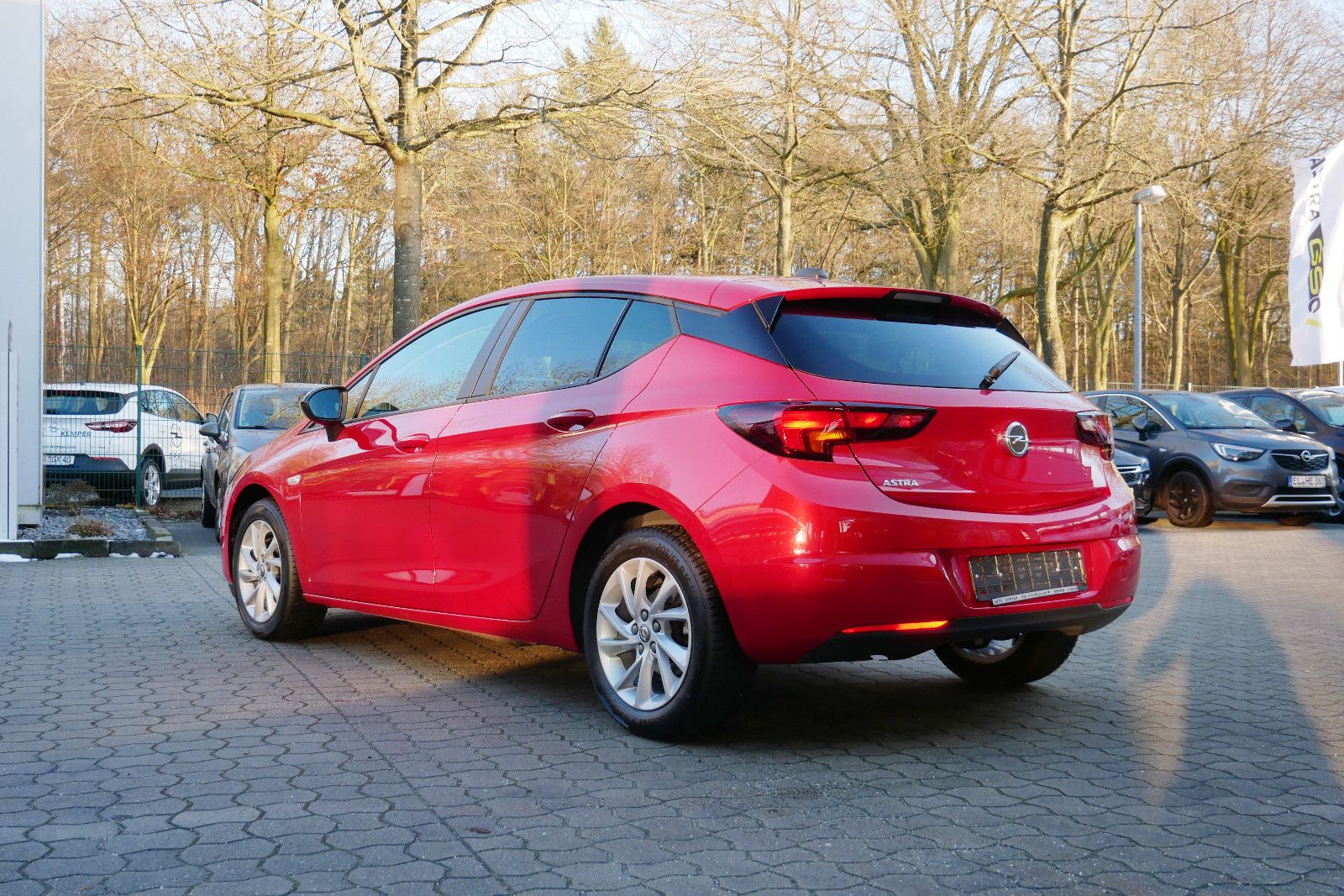 Auto Kemper GmbH & Co. KG -  Opel Astra 1.2 Turbo Edition *SHZ*PDC*Navi* - Bild 12