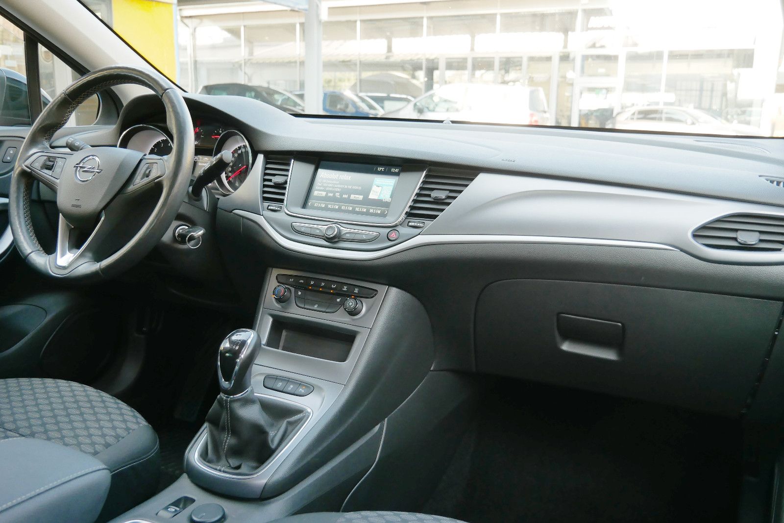 Auto Kemper GmbH & Co. KG -  Opel Astra 1.2 Turbo Edition *SHZ*PDC*Navi* - Bild 8