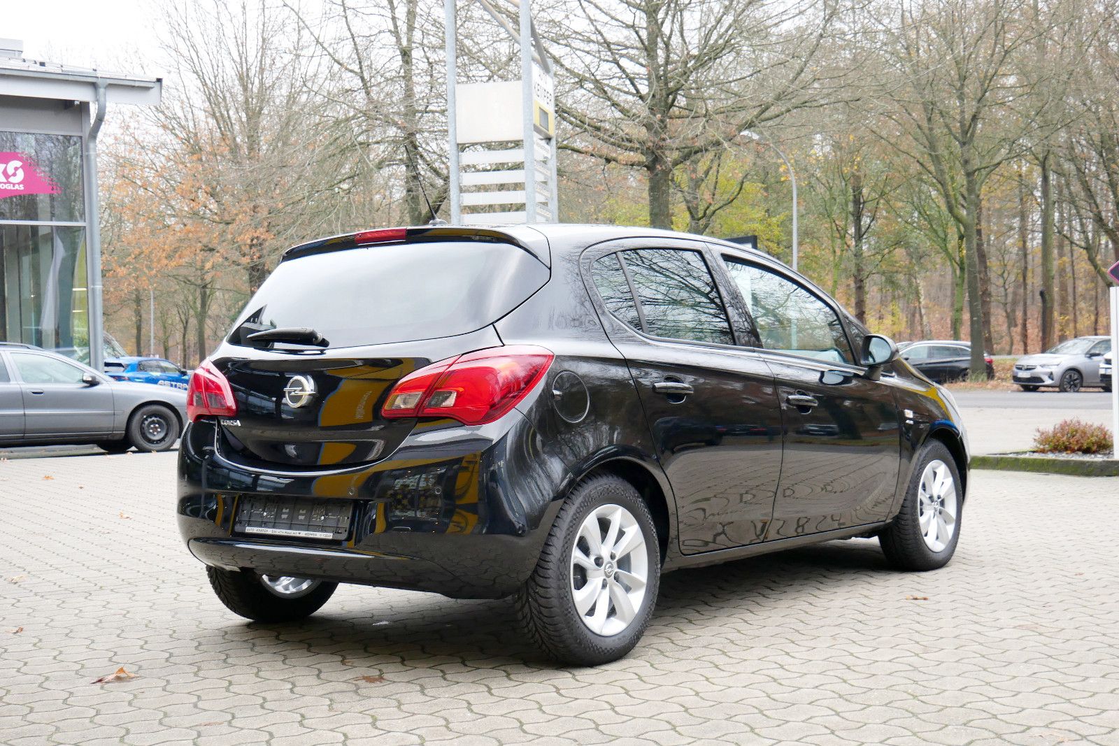 Auto Kemper GmbH & Co. KG -  Opel Corsa 1.4 Active *PDC*SHZ*Tempomat* - Bild 7
