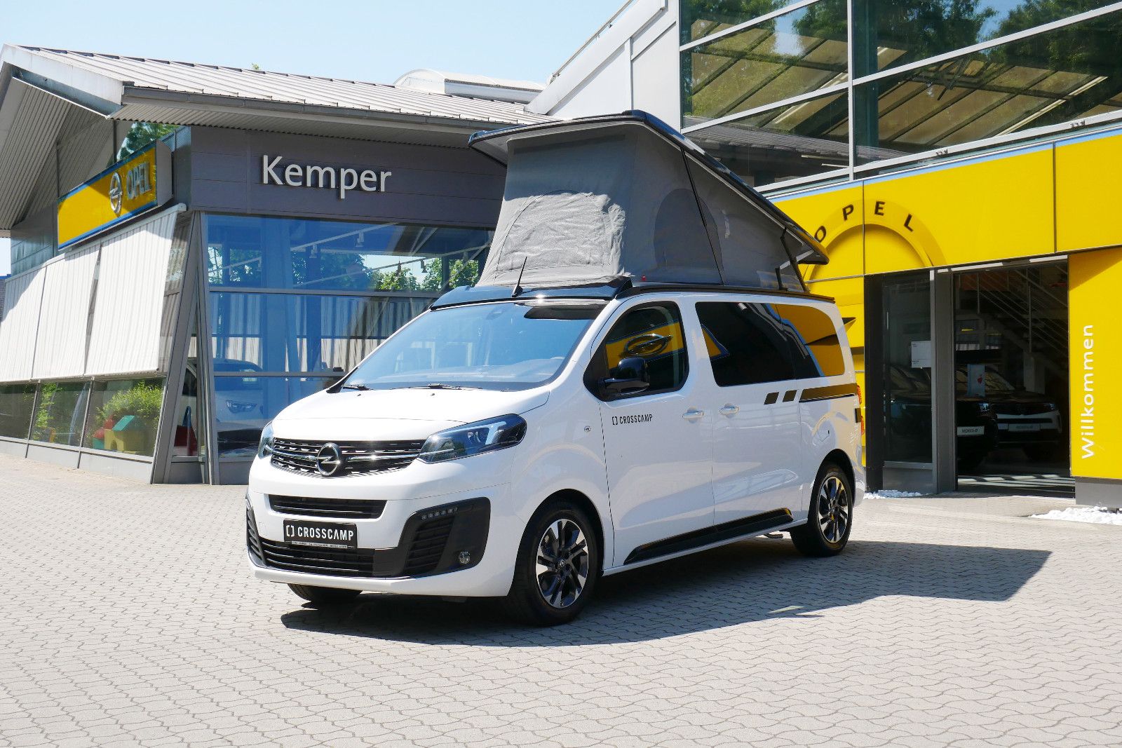 Auto Kemper GmbH & Co. KG -  Crosscamp Flex Opel Zafira Life 2.0D Autom. - Bild 3