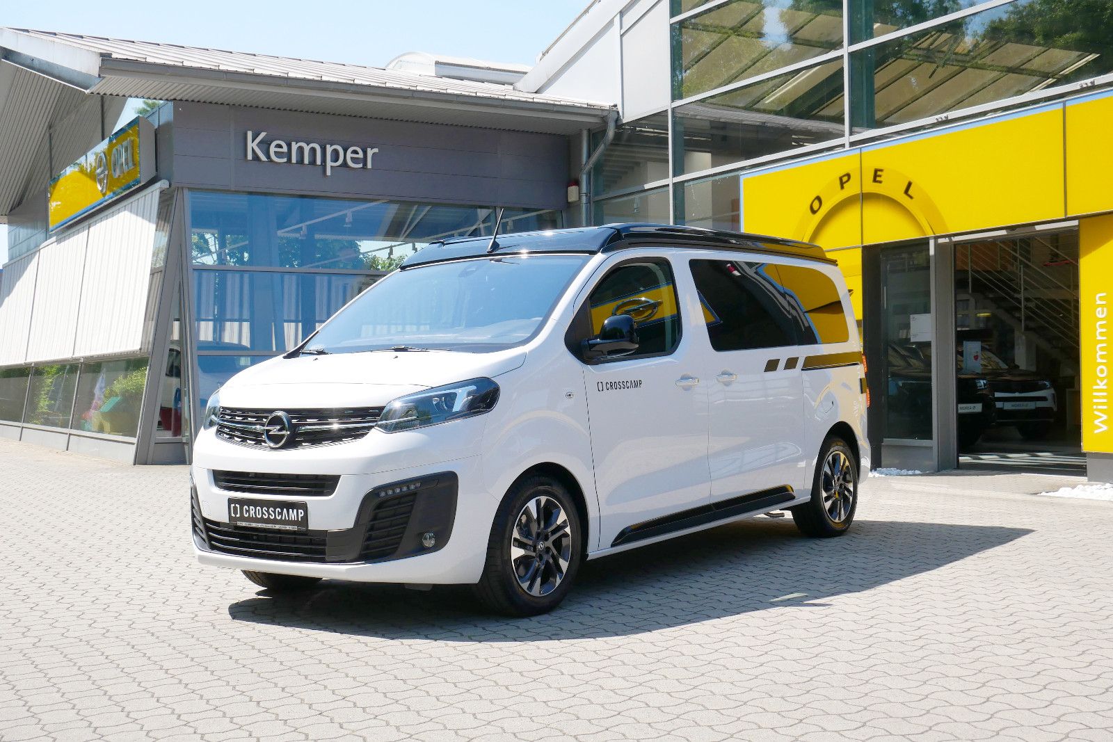 Auto Kemper GmbH & Co. KG -  Opel Zafira Life 2.0 D Autom. *Crosscamp Flex* - Bild 4