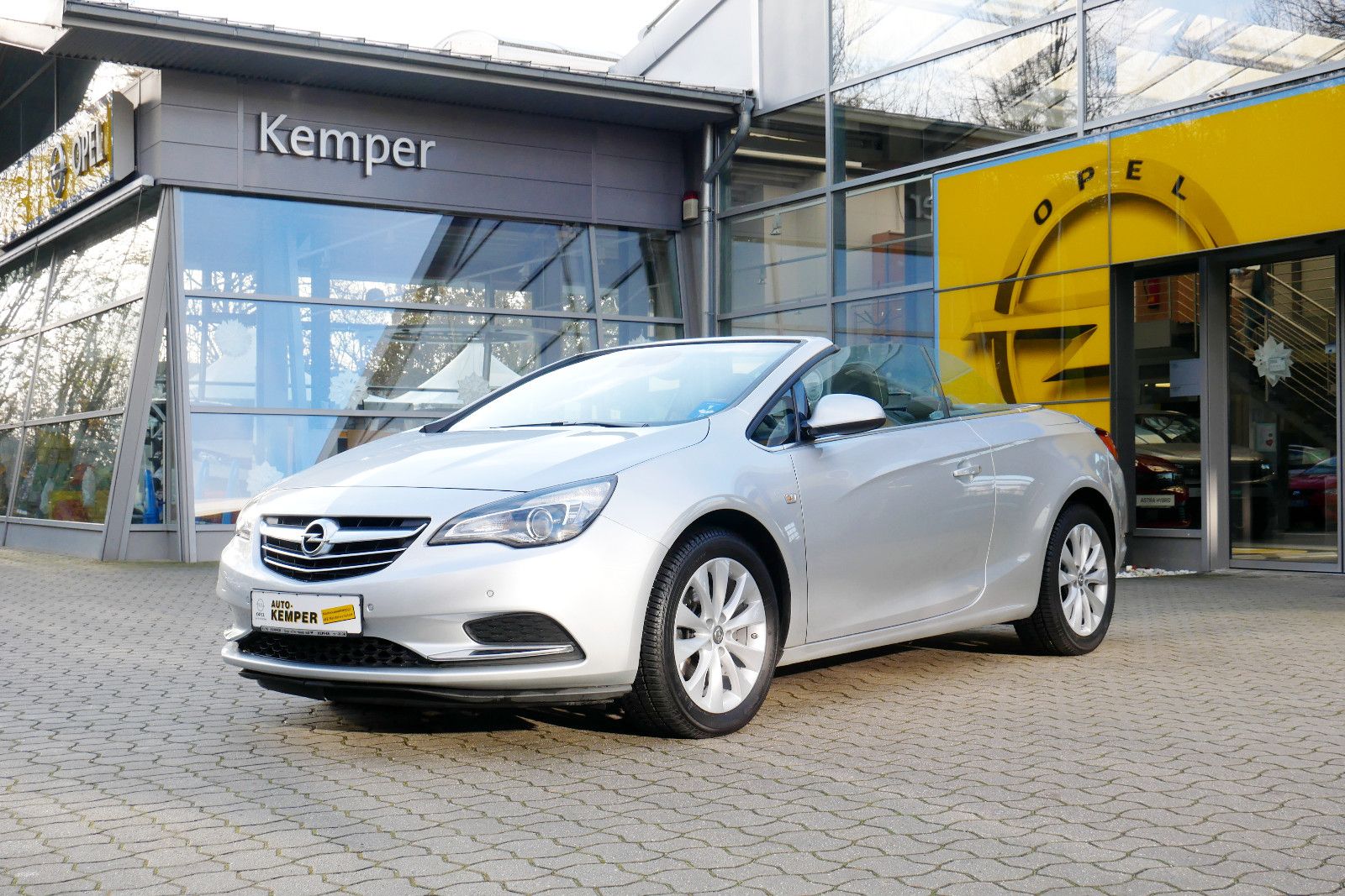 Auto Kemper GmbH & Co. KG -  Opel Cascada 1.4 Turbo Edition *Kamera*Navi* - Bild 3