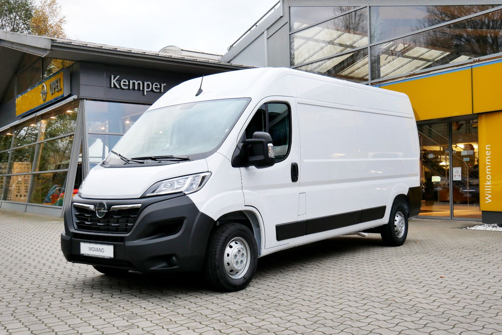 Auto Kemper GmbH & Co. KG -  Opel Movano Cargo L3H2 3,5t Edition Allwetter - Bild 3