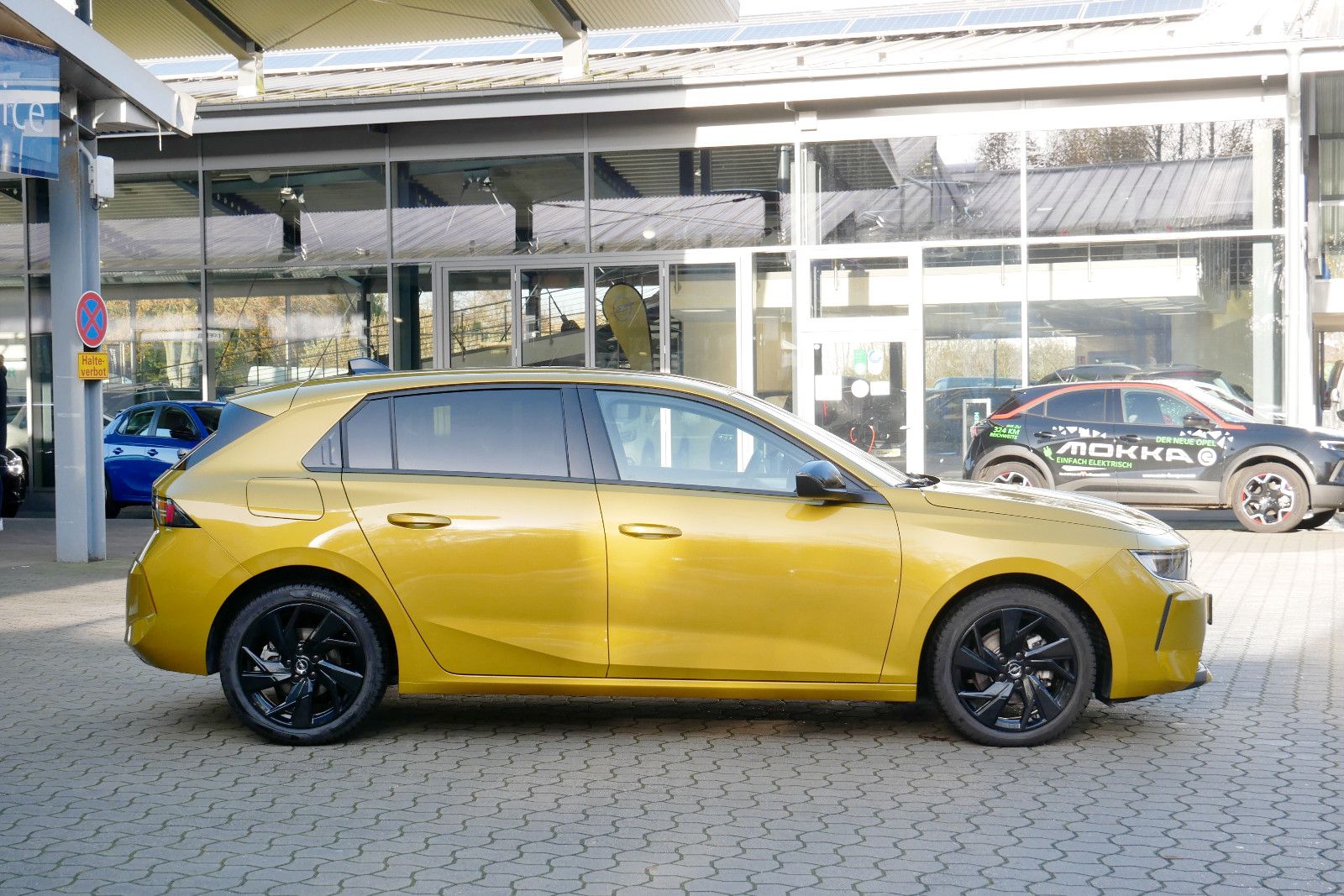 Auto Kemper GmbH & Co. KG -  Opel Astra L  1.2 Business Edition Autom. *AHK*Kamera - Bild 20