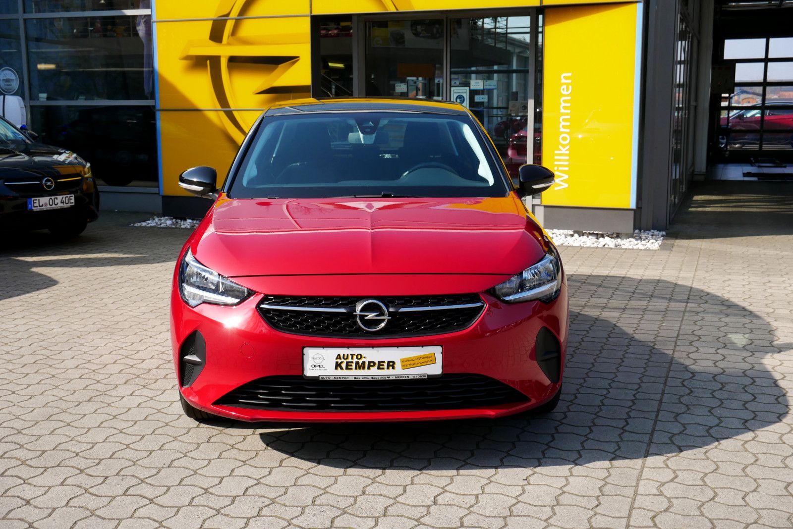 Auto Kemper GmbH & Co. KG -  Opel Corsa 1.2 55kW Edition *SHZ*IntelliLink* - Bild 2