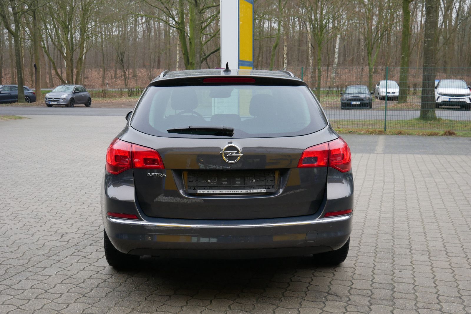 Auto Kemper GmbH & Co. KG -  Opel Astra ST 1.4 Turbo Style*SHZ*PDC*Kamera* - Bild 13