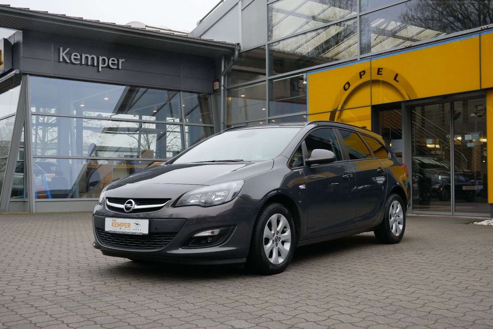 Auto Kemper GmbH & Co. KG -  Opel Astra ST 1.4 Turbo Style*SHZ*PDC*Kamera* - Bild 3