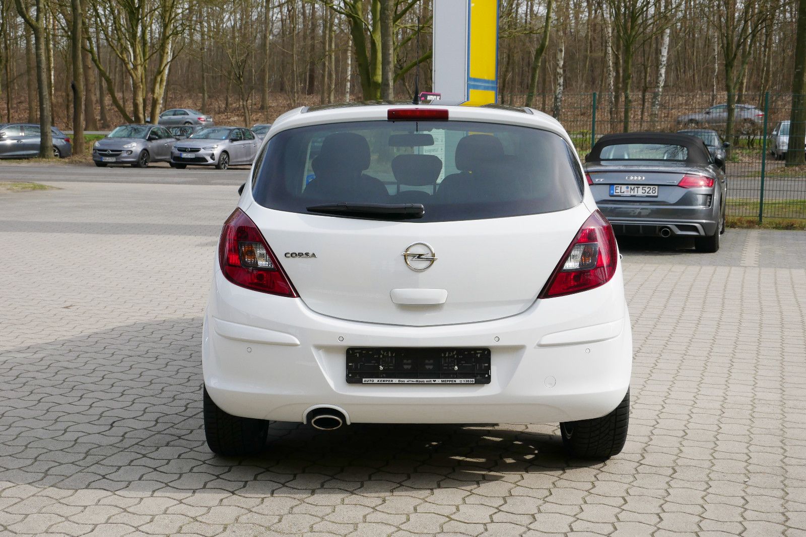 Auto Kemper GmbH & Co. KG -  Opel Corsa 1.4 Color Edition *SHZ*PDC*Klima*AT-Motor* - Bild 12