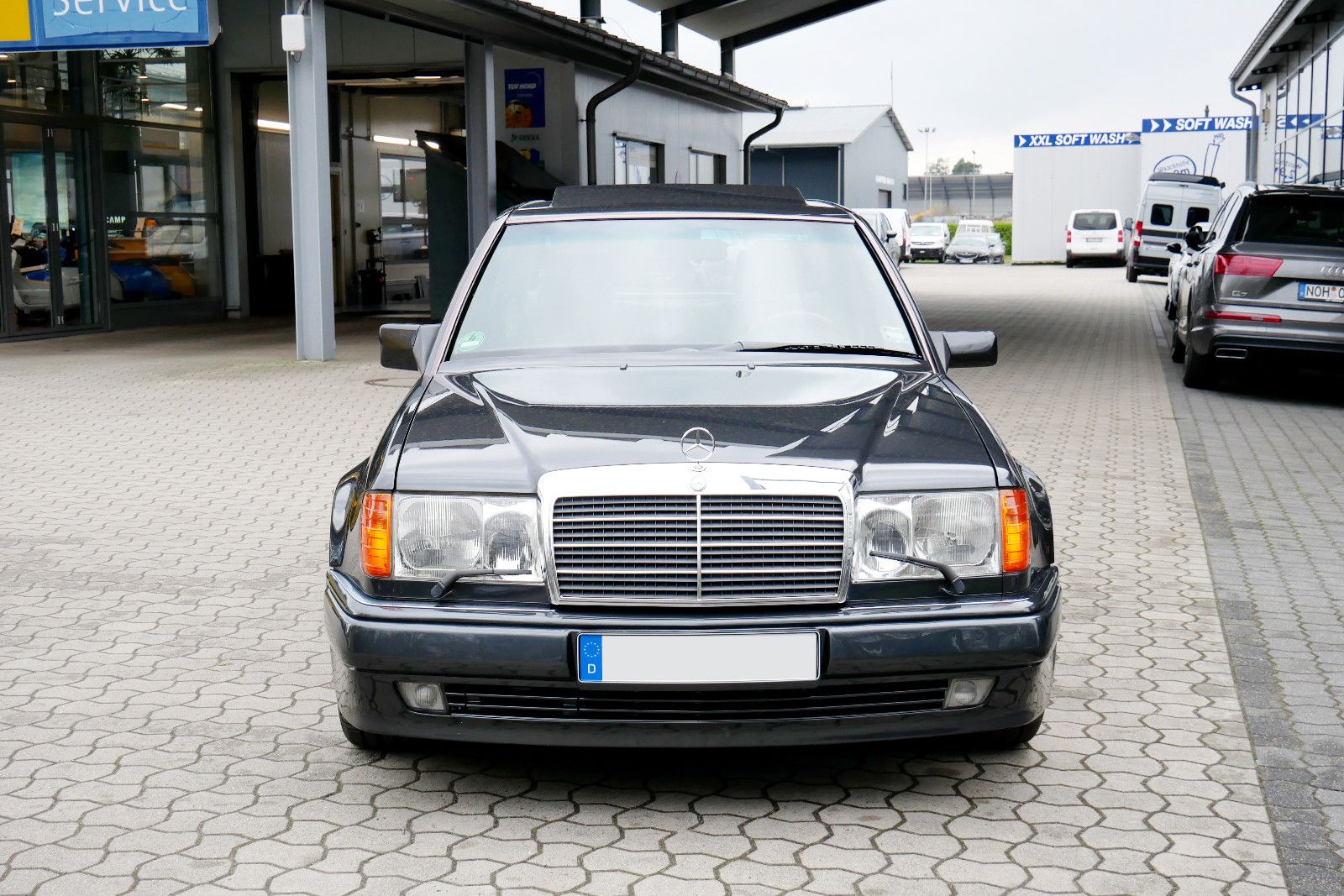 Auto Kemper GmbH & Co. KG -  Mercedes_Benz 500 E W124 - Bild 2