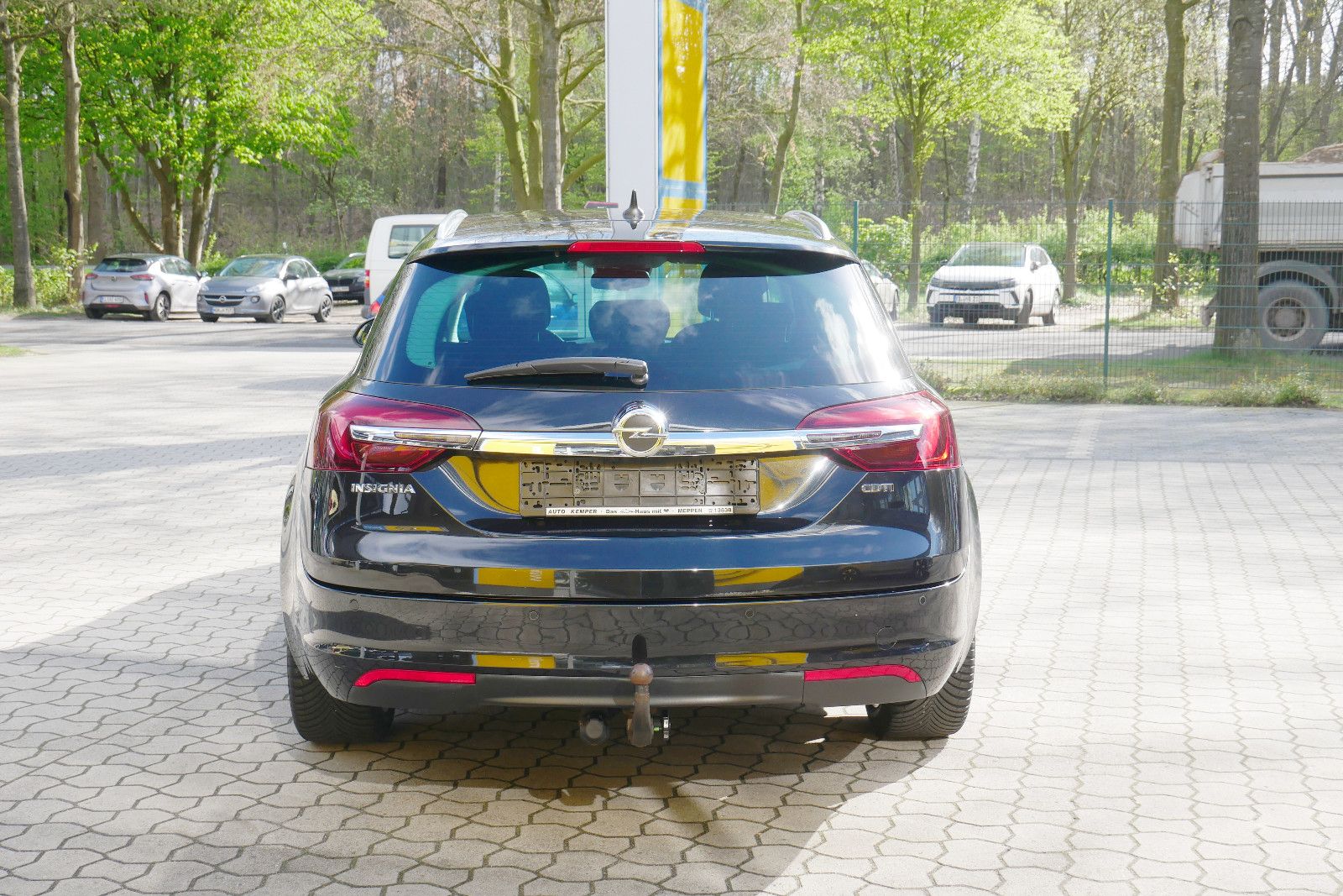 Auto Kemper GmbH & Co. KG -  Opel Insignia ST 2.0 CDTI Cosmo Autom. *Navi*Kamera* - Bild 16